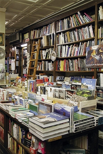 Nuova delibera a sostegno delle librerie. Milano favorisce la diffusione della cultura